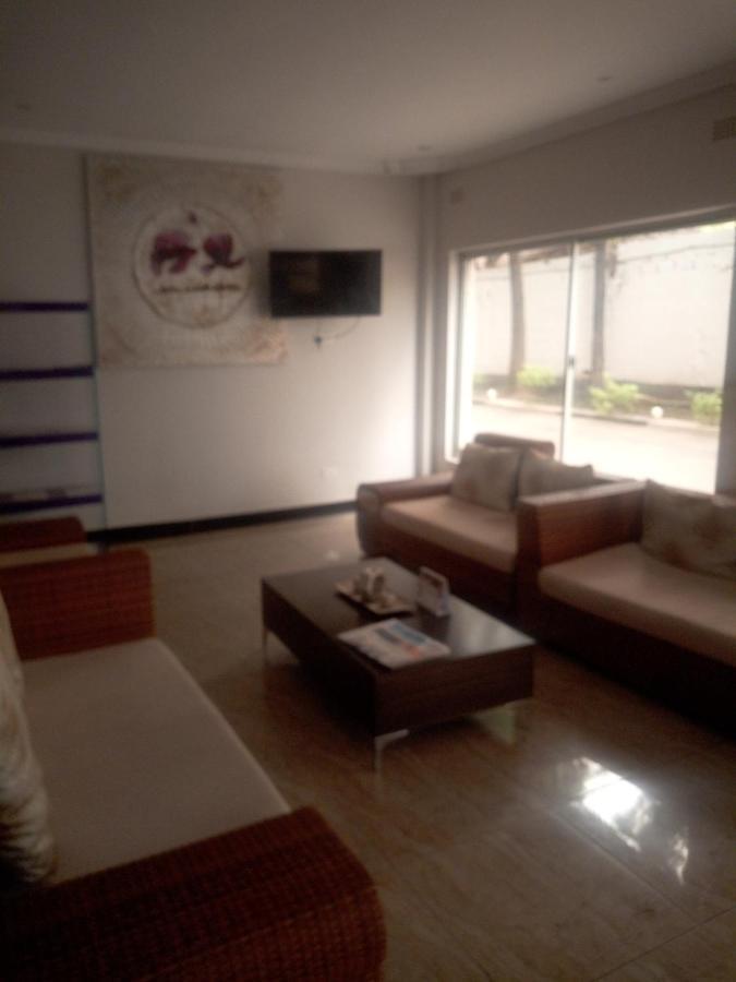 Fatmols Lodge Lusaka Exterior photo