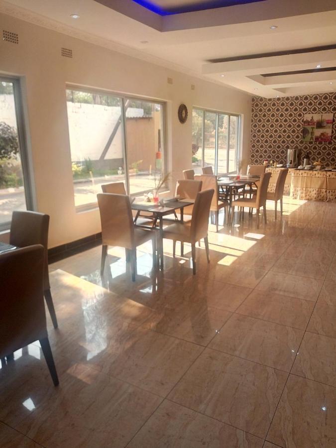 Fatmols Lodge Lusaka Exterior photo