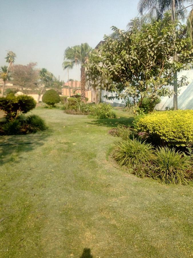 Fatmols Lodge Lusaka Exterior photo