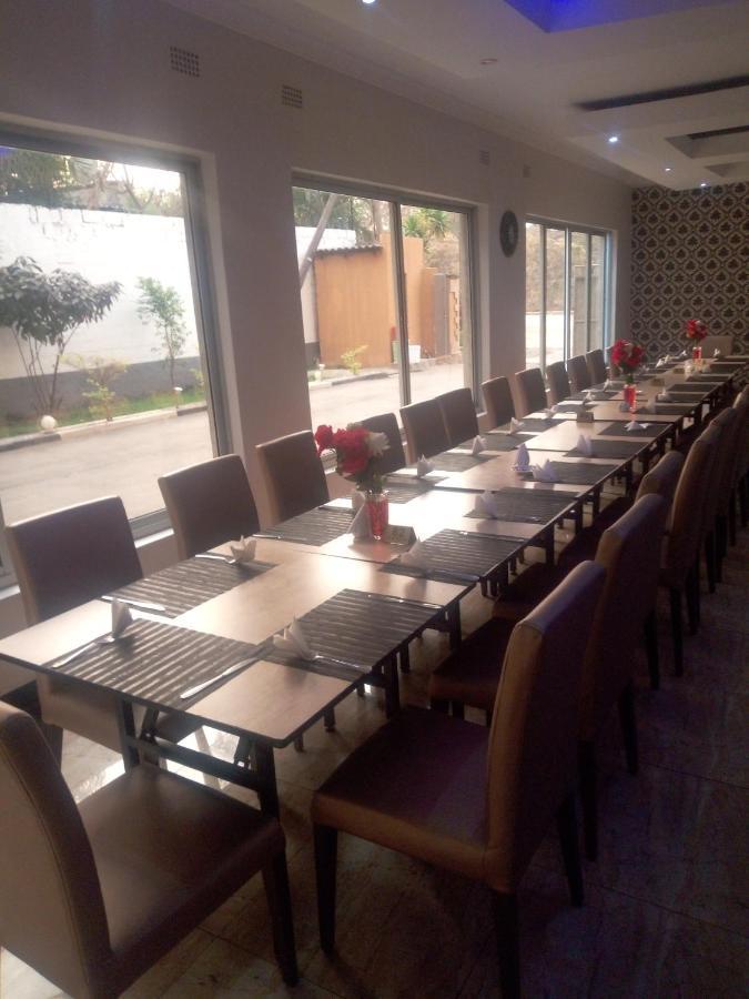 Fatmols Lodge Lusaka Exterior photo